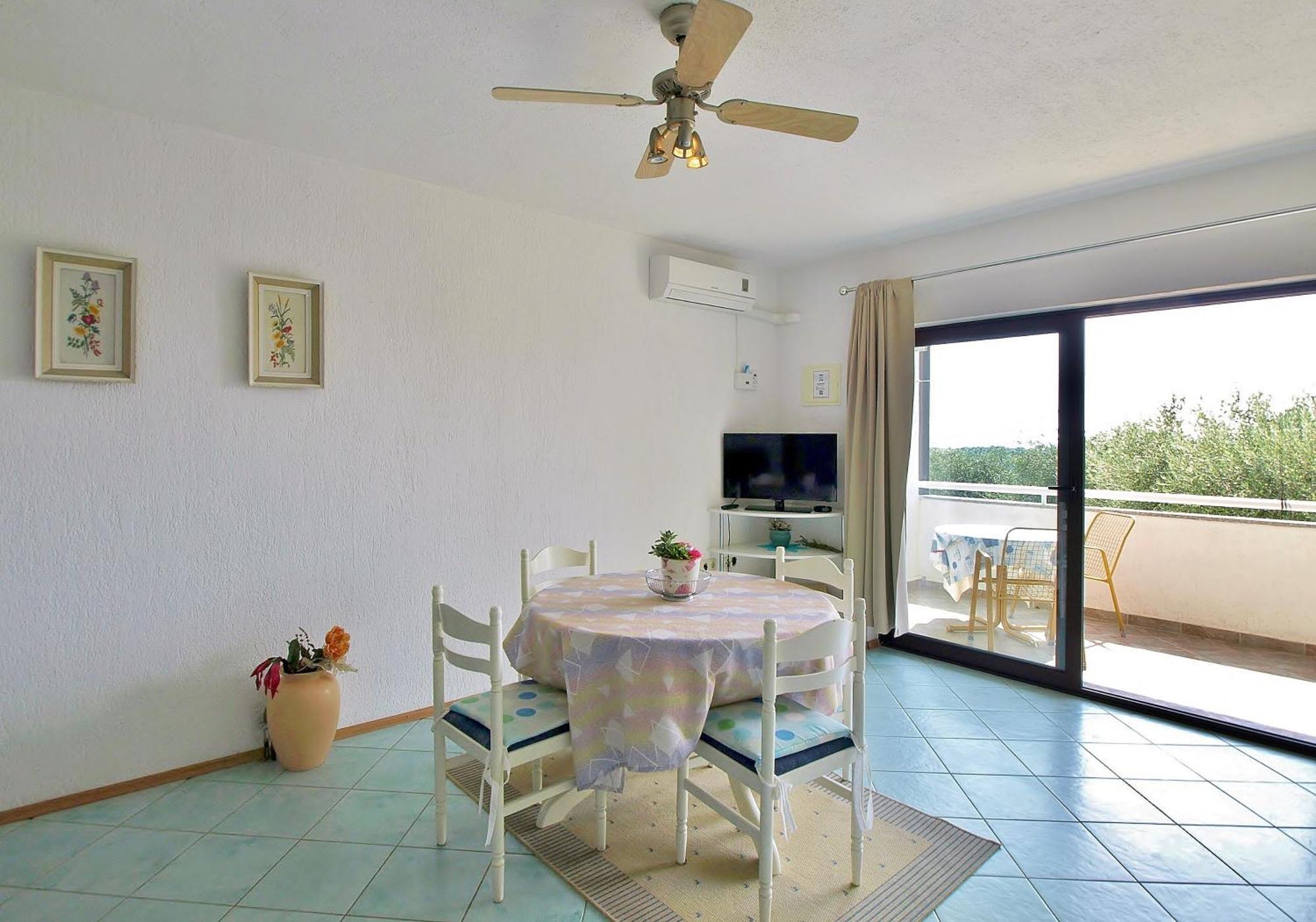 Apartments Eufemija Rab Town Exterior photo